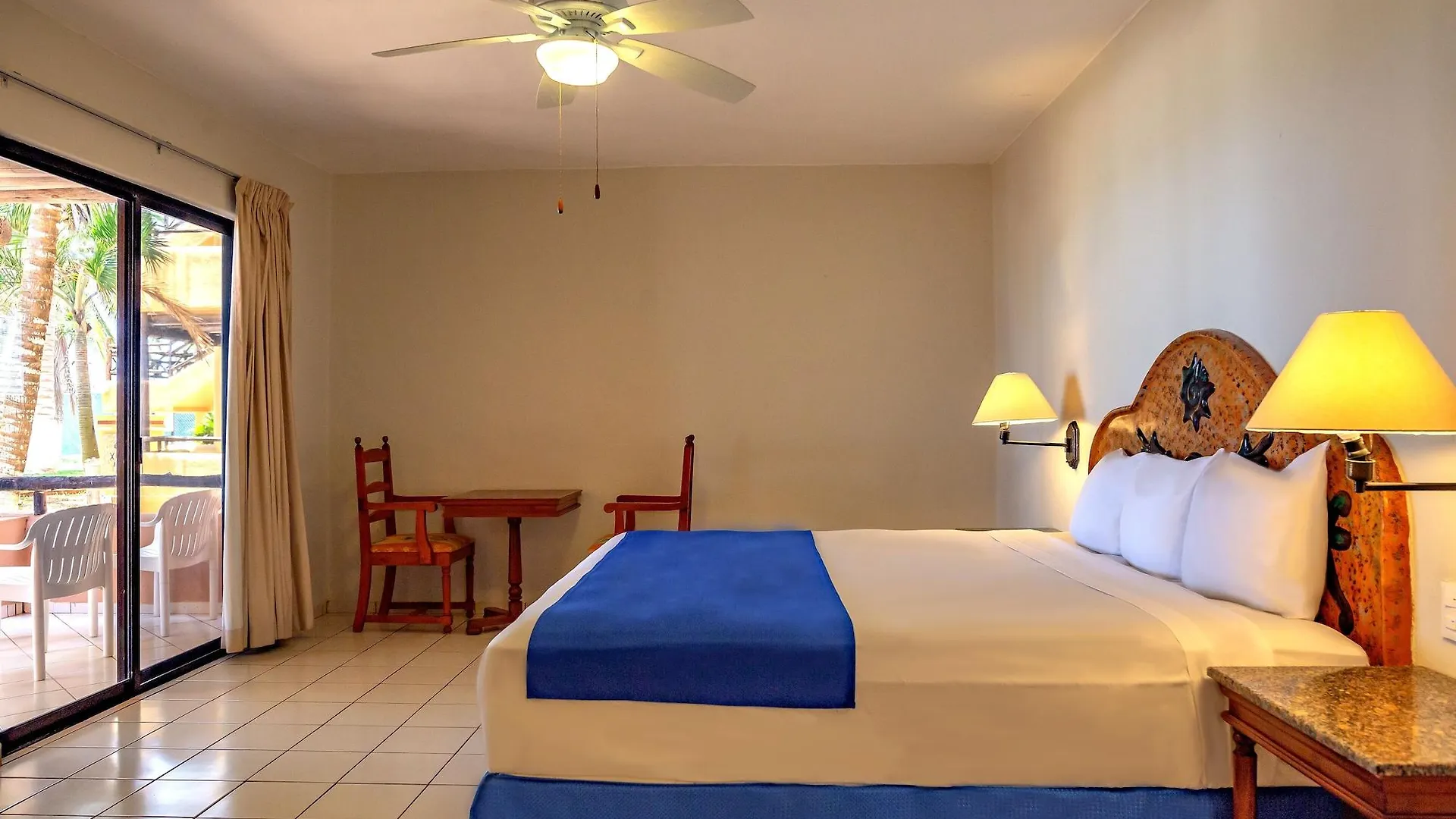 Reef Yucatan All Inclusive & Convention Center Merida Hotel