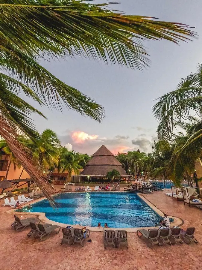 Reef Yucatan All Inclusive & Convention Center Merida