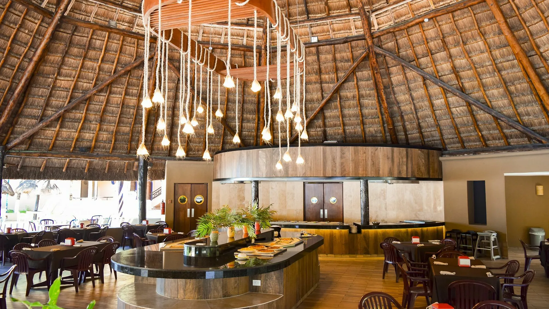 Reef Yucatan All Inclusive & Convention Center Merida Hotel